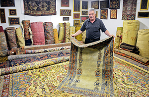 http://shehadys.com/wp-content/uploads/2018/10/wade-shehady-owner-of-shehady-s-oriental-rugs-sm.jpg